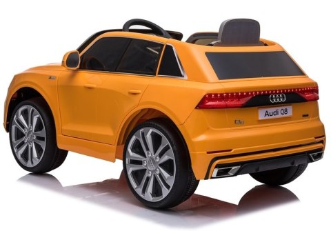 Auto na Akumulator Audi Q8 JJ2066 Żółty Lakierowany Auto na Akumulator Audi Q8 JJ2066 Żółty Lakierowany