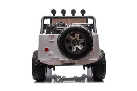 Auto Na Akumulator JH-102 Białe 4x4 Auto Na Akumulator JH-102 Białe 4x4