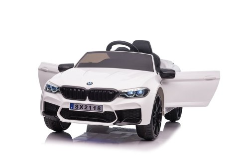 Auto Na Akumulator BMW M5 DRIFT Białe Auto Na Akumulator BMW M5 DRIFT Białe