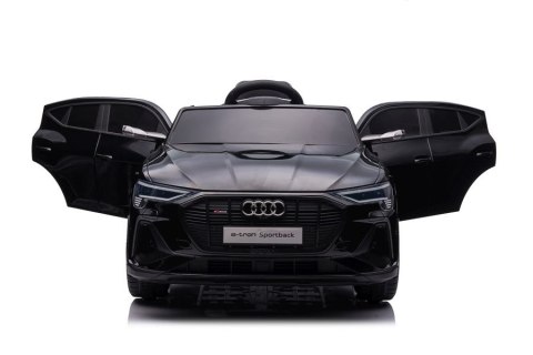 Auto Na Akumulator Audi E- Tron Czarne QLS-6688 Auto Na Akumulator Audi E- Tron Czarne QLS-6688