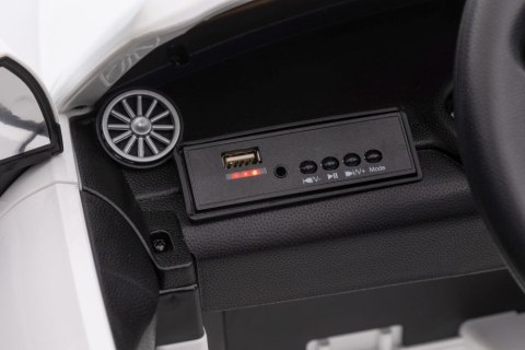 Pojazd Na Akumulator Audi TT RS Białe Pojazd Na Akumulator Audi TT RS Białe
